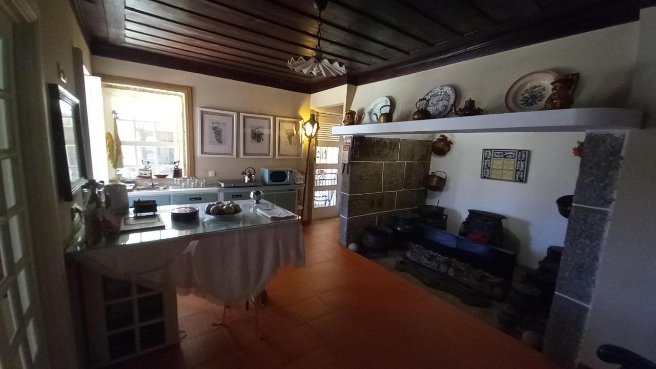 הוילה למאגו Casa Do Lobo מראה חיצוני תמונה